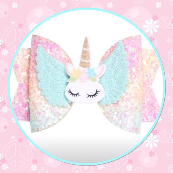 🦄New🦄2/$10🦄Unicorn Glitter Hair Clip🦄 - Picture 1 of 3